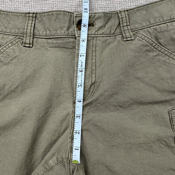 Eddie Bauer Womens Size 8 Green Khaki Cargo Shorts Pockets Stretch - Picture 11 of 13